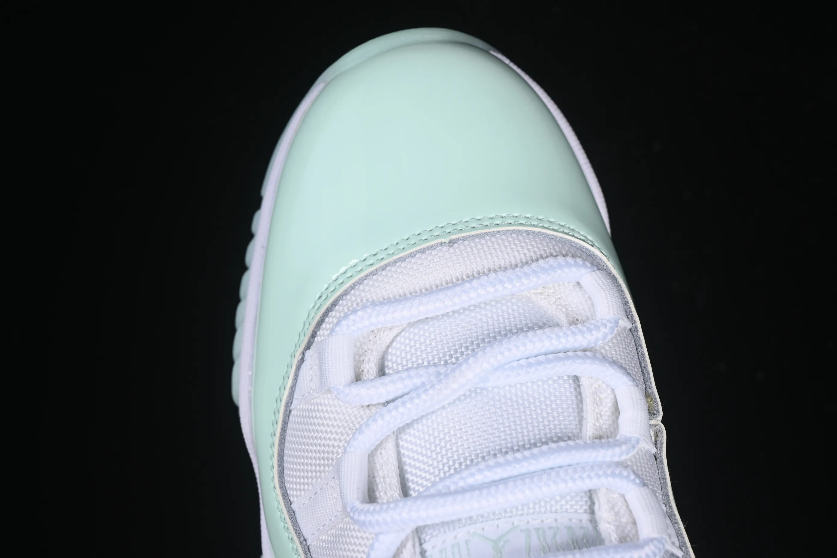 All categories Air Jordan Jordan series basketball shoes Air Jordan 11 Air Jordan 11 Low "Lgloo" AJ11 Joe 11 mint green AH7860-103
